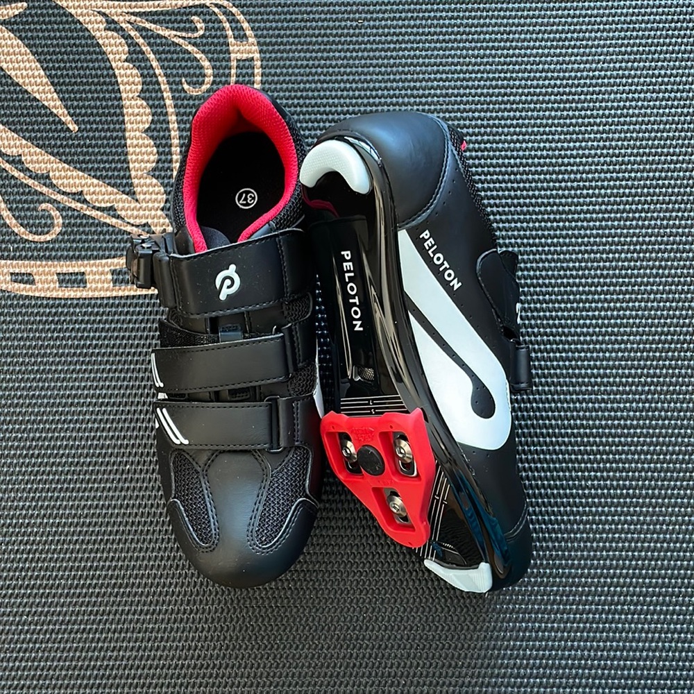 Peloton Cycling Shoes NEVER WORN
